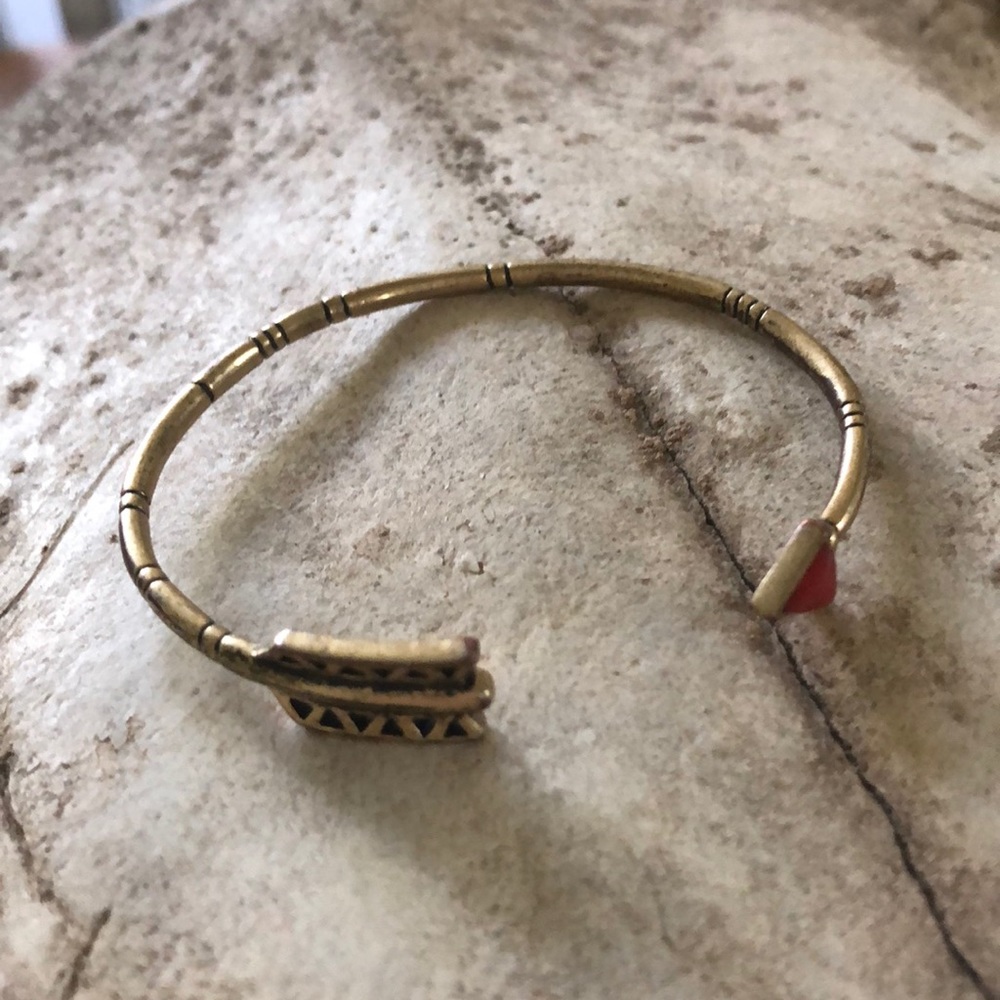 Arrow Bracelet